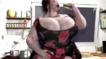رجل يمارس الجنس مع كتكوت جميل في صب افلام سكس مترجم بالعربية الشرج