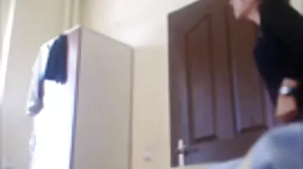 امتدت سكس انمي مترجم للعربية امرأة سمراء مؤخرتها قبل الضرب الشرجي