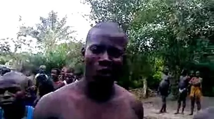 وسيم يمارس الجنس بنشاط مع فرخ سكس اجنبية مترجمة للعربية مرهف في المؤخرة.